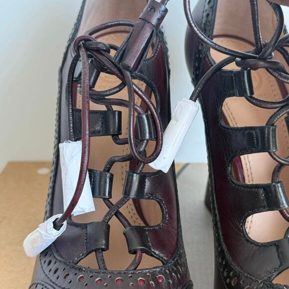 Tory Burch Lace Up Ghillie Oxford Wine/Blk Leather  Astrid High Heel- SZ 7.5 - Picture 10 of 10